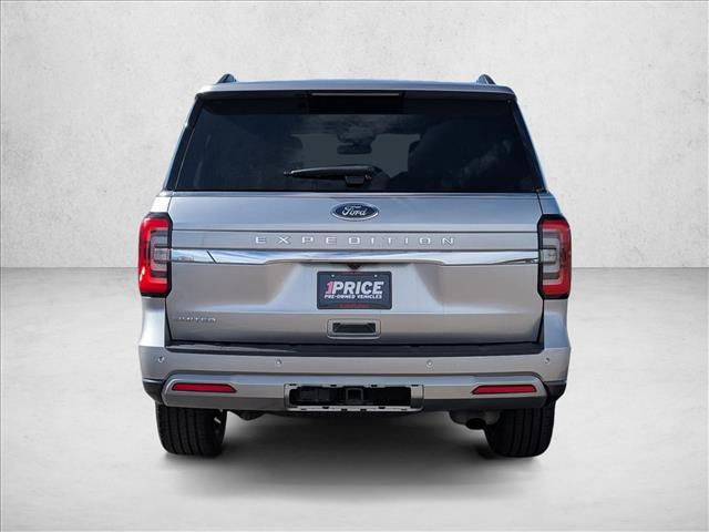 Used 2023 Ford Expedition Limited image 7