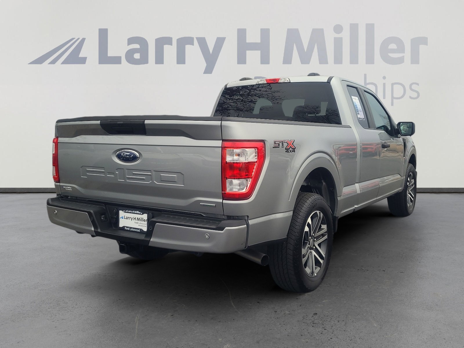 Certified 2023 Ford F150 XL w/ STX Appearance Package image 5
