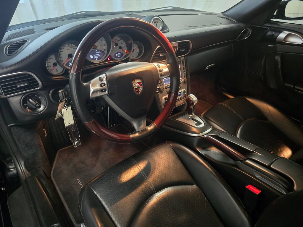 Used 2008 Porsche 911 Turbo AWD/4WD image 4