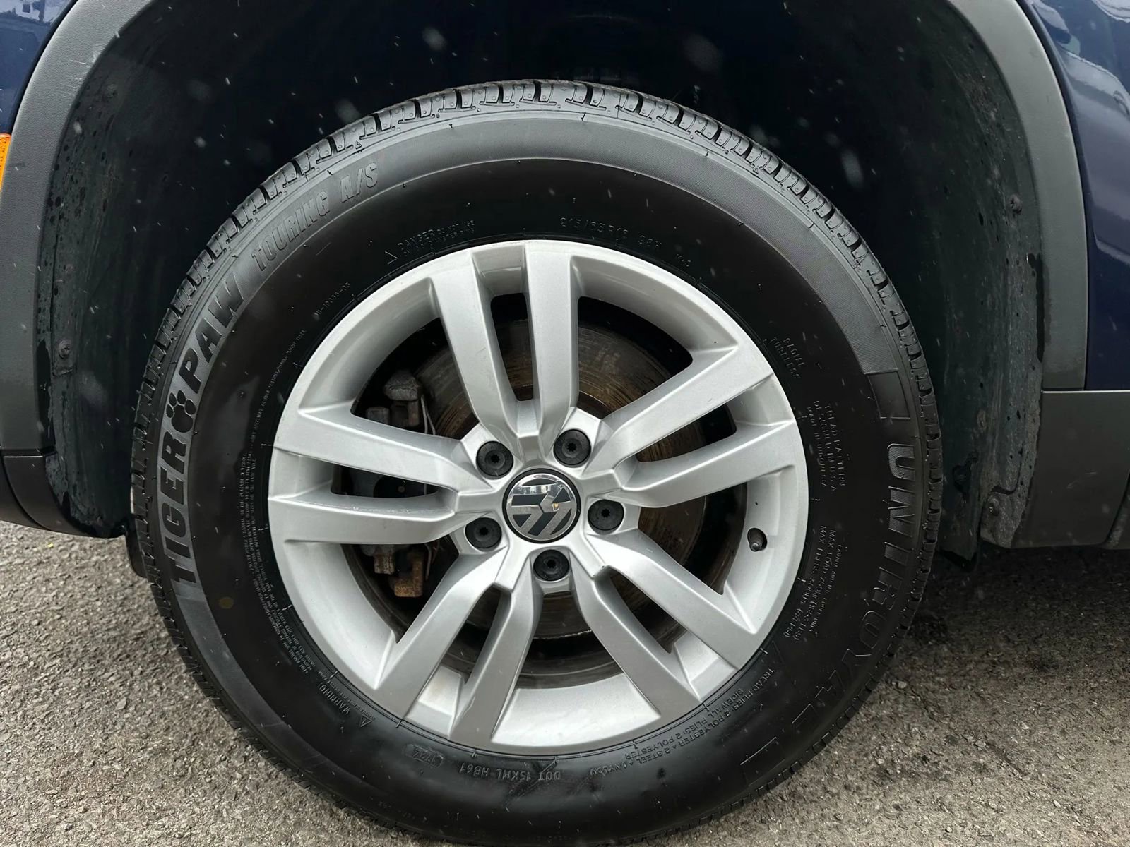 Used 2016 Volkswagen Tiguan S image 29