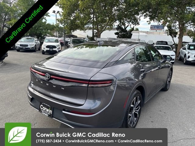 Used 2023 Toyota Crown w/ Carpet Mat Package (TMS) AWD/4WD image 8