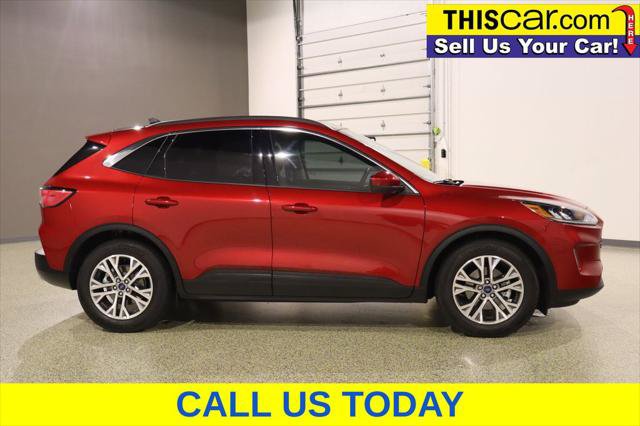 Used 2022 Ford Escape SEL w/ Technology Package FWD image 9