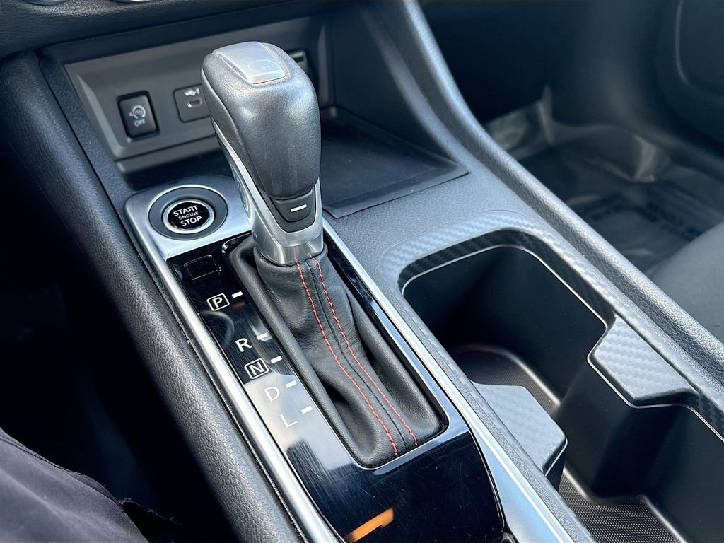 Used 2025 Nissan Sentra SR image 16