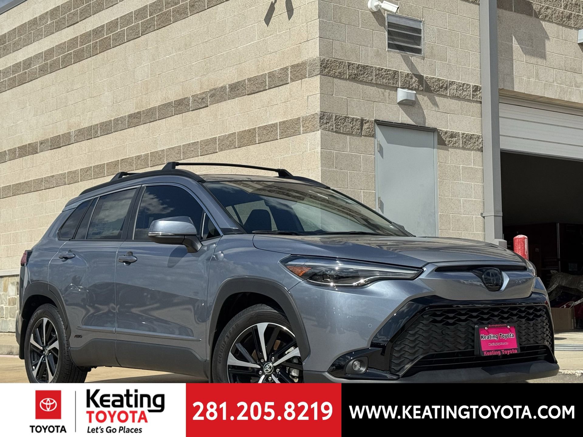 New 2024 Toyota Corolla Cross XSE