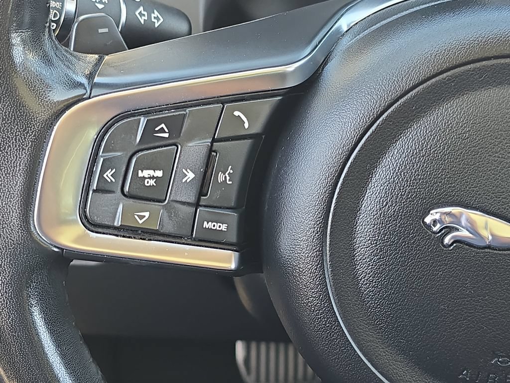 Used 2019 Jaguar F-PACE Prestige AWD/4WD image 20