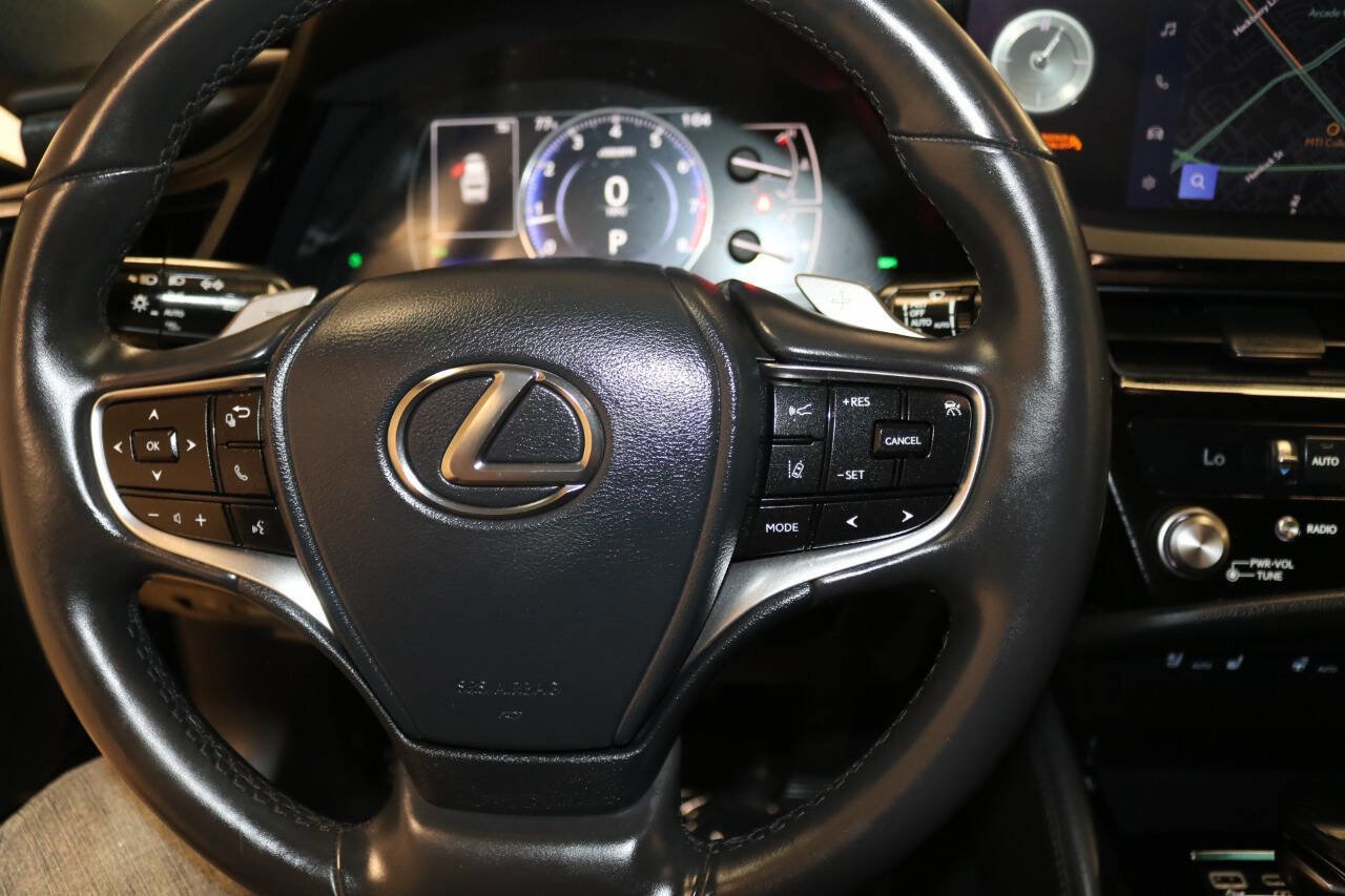 Used 2023 Lexus ES 350 w/ Premium Package image 34