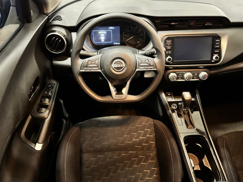 Used 2024 Nissan Kicks SV FWD image 13