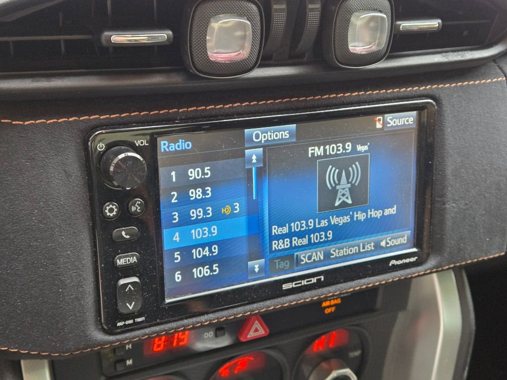 Used 2016 Scion FR-S image 10