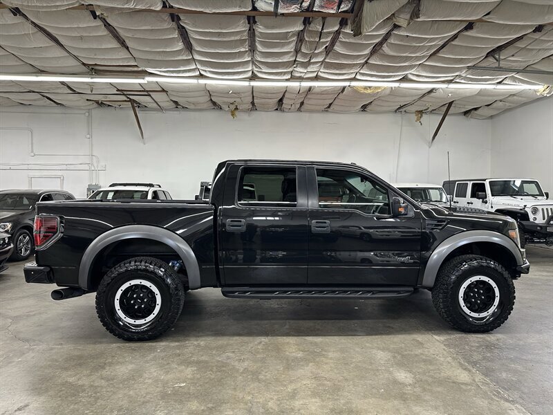 Used 2013 Ford F150 Raptor w/ Luxury Equipment Group AWD/4WD image 2