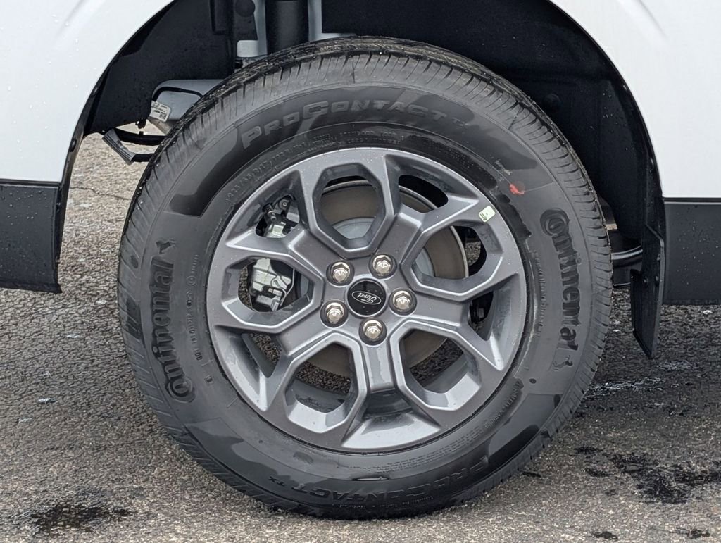 New 2025 Ford Maverick XLT w/ Equipment Group 301A image 15