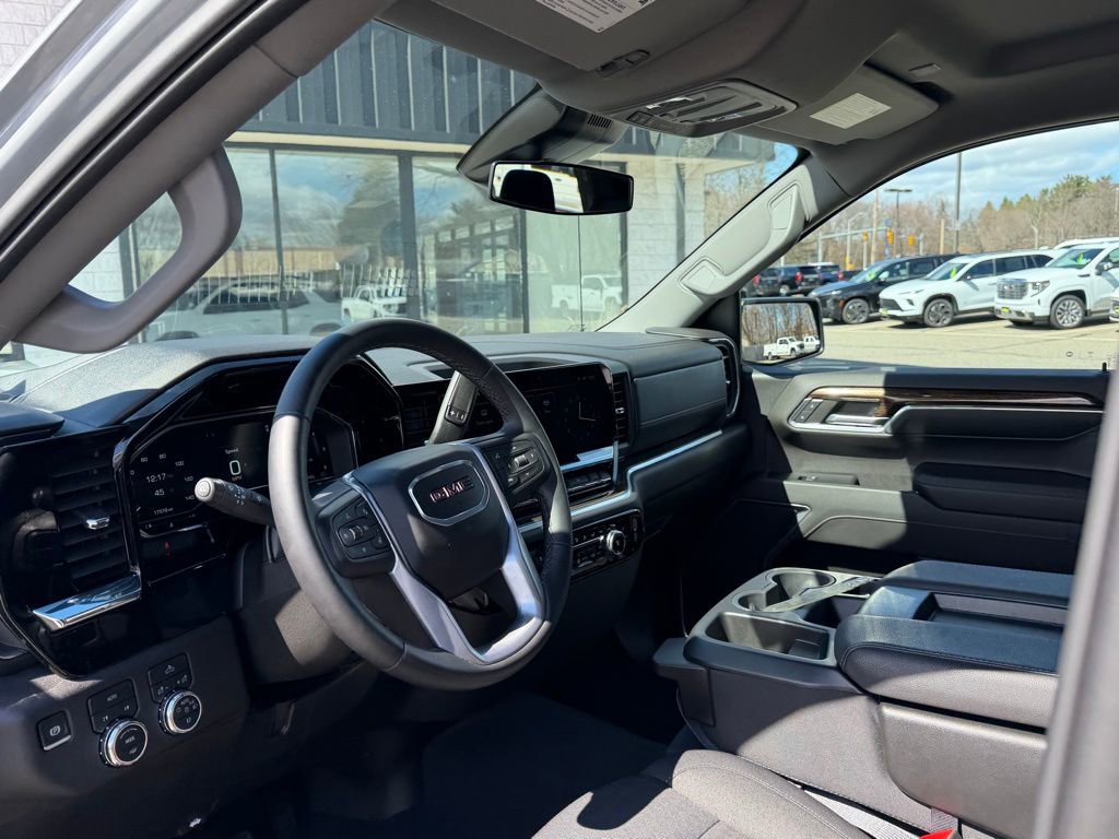 Used 2024 GMC Sierra 1500 Elevation image 16