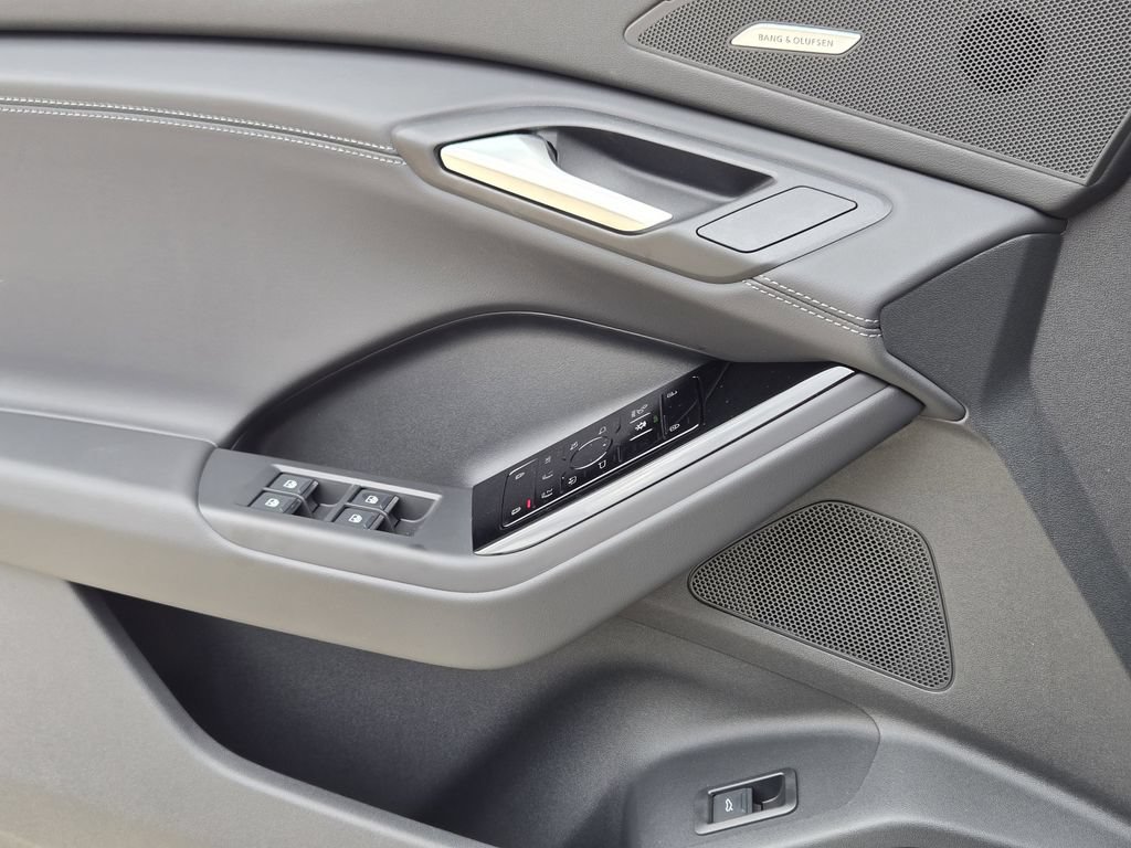 New 2027 Audi Q6 e-tron Premium Plus AWD/4WD image 28