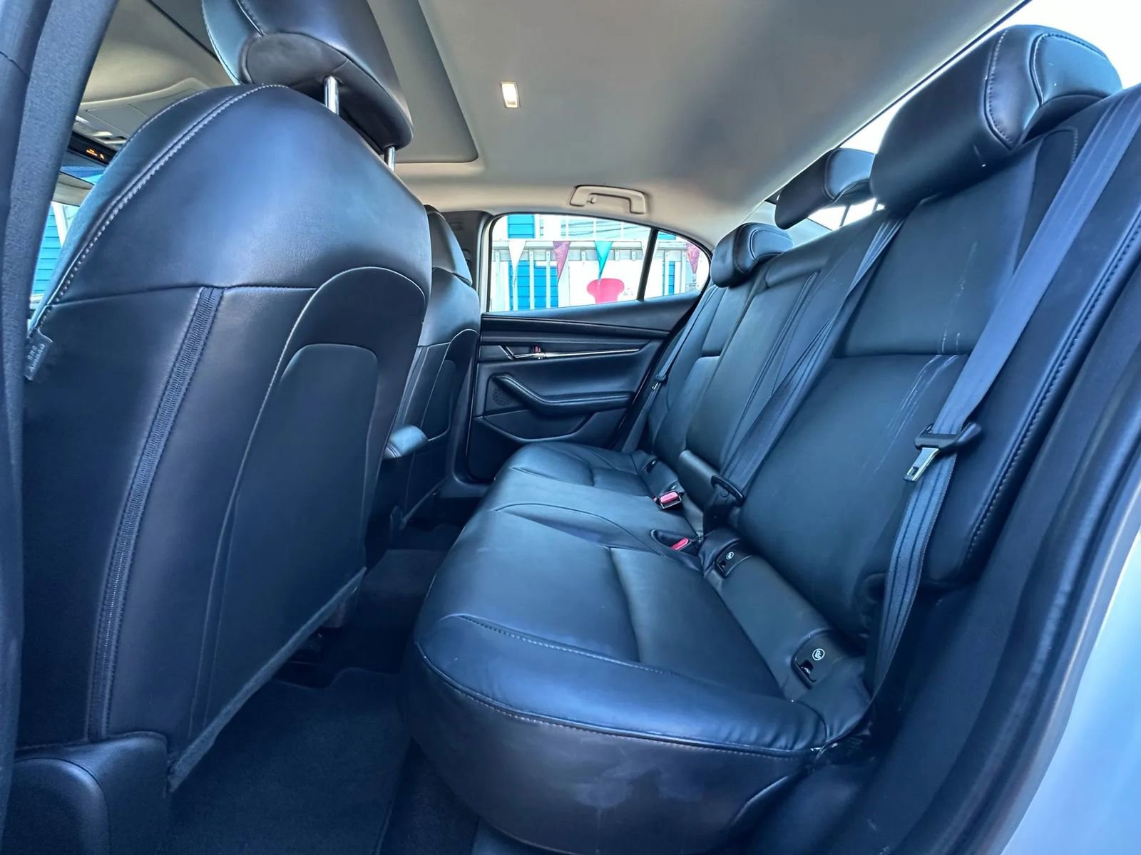 Used 2022 MAZDA MAZDA3 s image 13