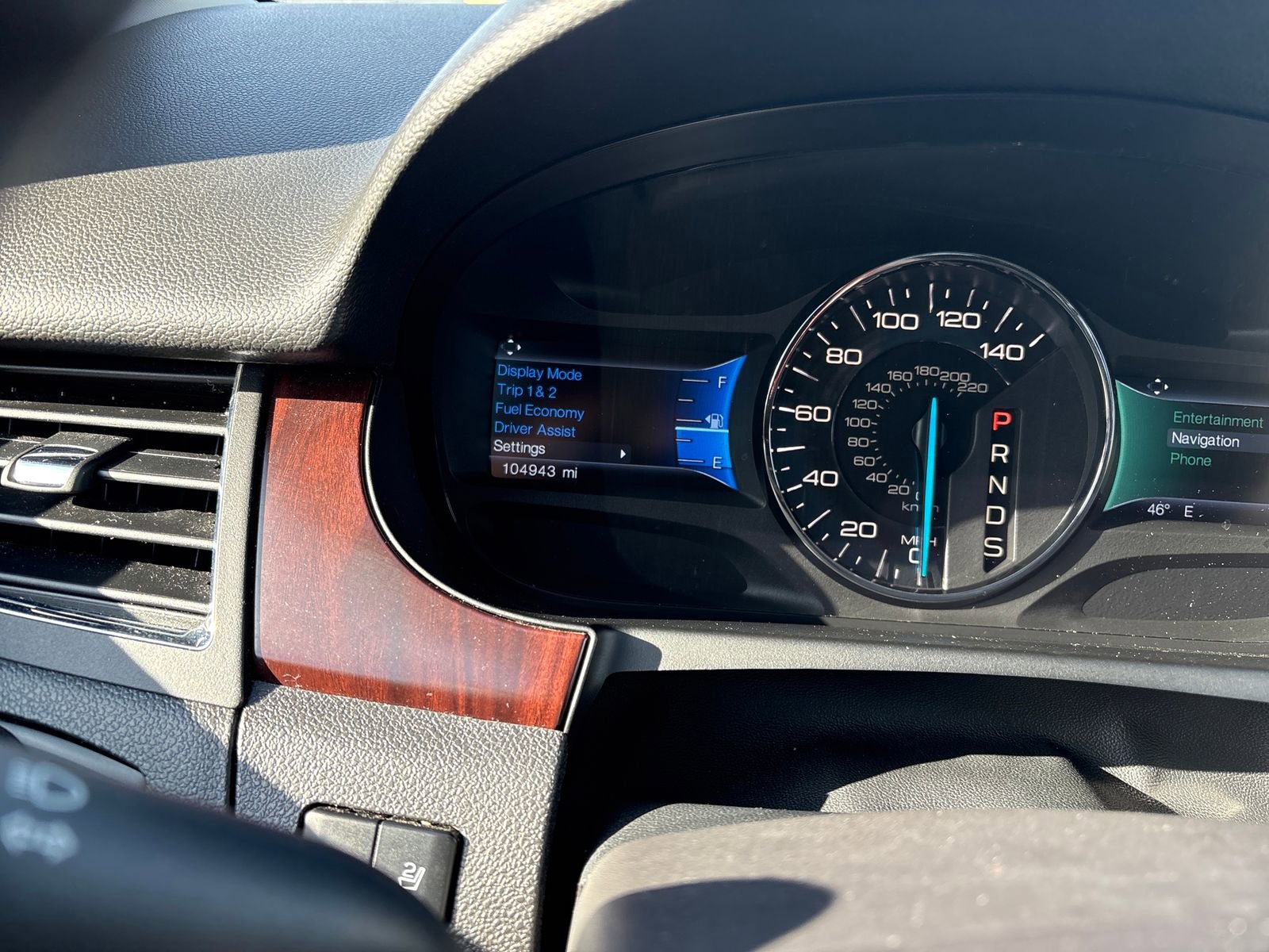 Used 2014 Ford Edge Limited w/ Equipment Group 301A AWD/4WD image 16