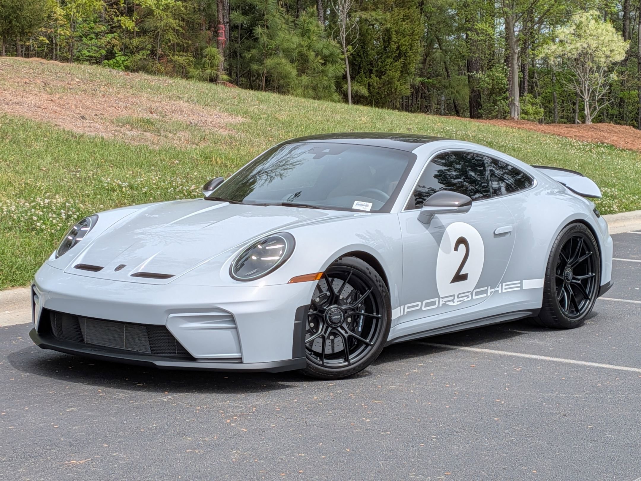 Certified 2025 Porsche 911 GT3 RWD image 1