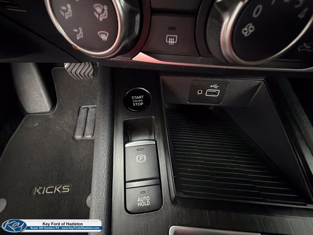 Used 2025 Nissan Kicks S AWD/4WD image 25