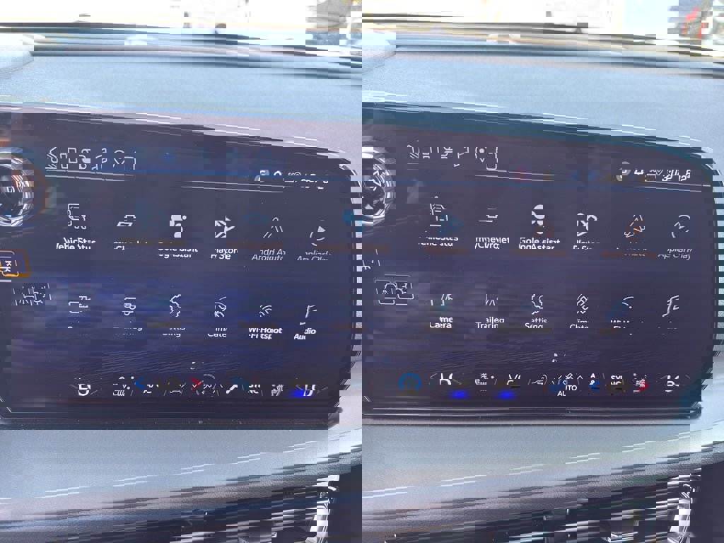 New 2026 Chevrolet Traverse LT image 15