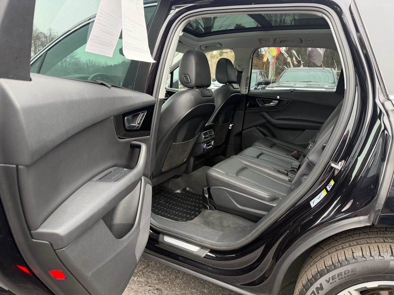 Used 2017 Audi Q7 3.0T Premium Plus image 21