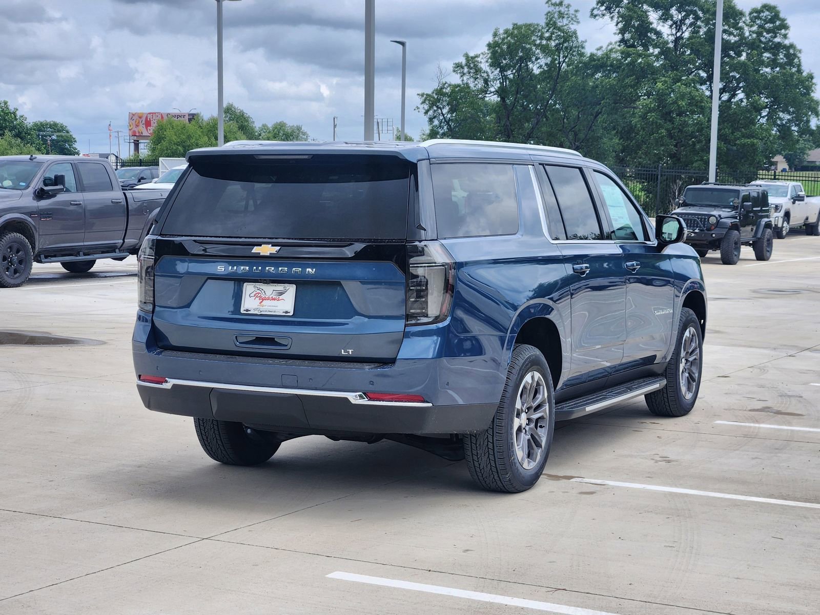 New 2026 Chevrolet Suburban LT w/ Comfort Package RWD image 5