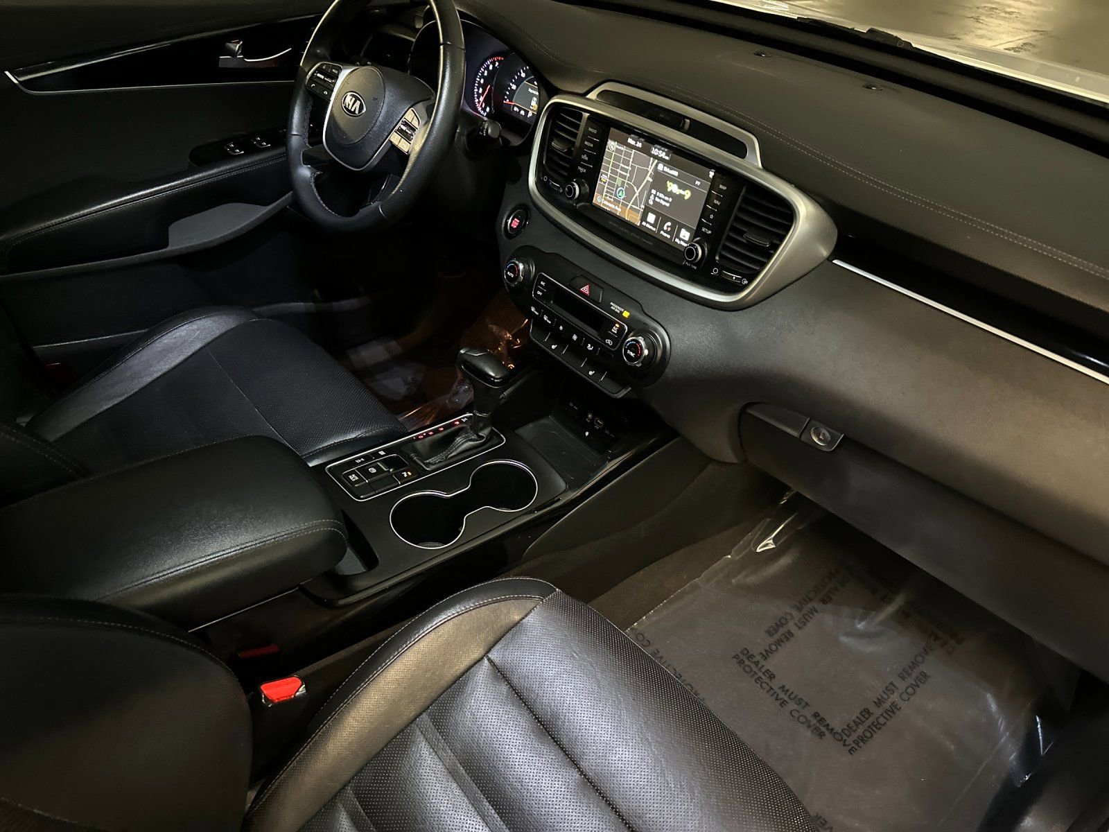 Used 2019 Kia Sorento SX image 22