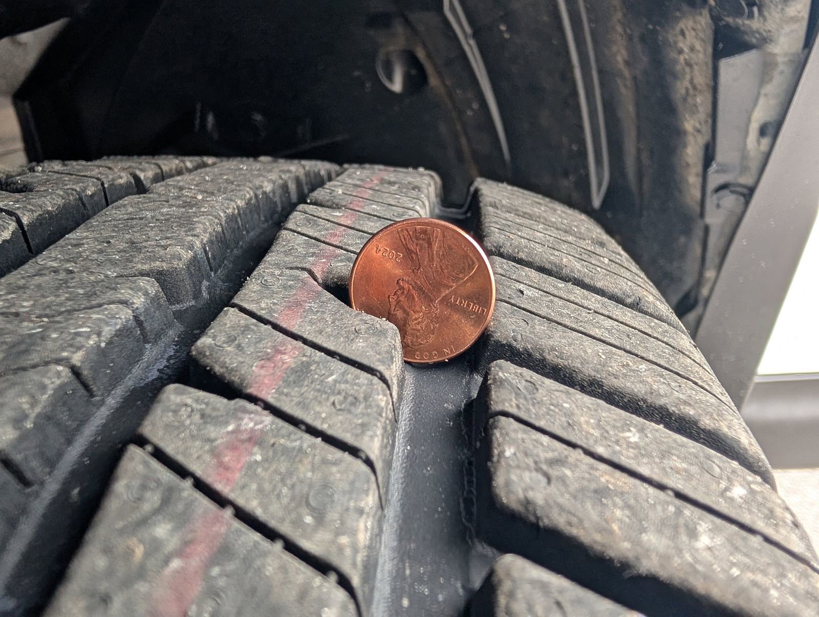 Used 2021 Nissan Rogue Sport S image 35