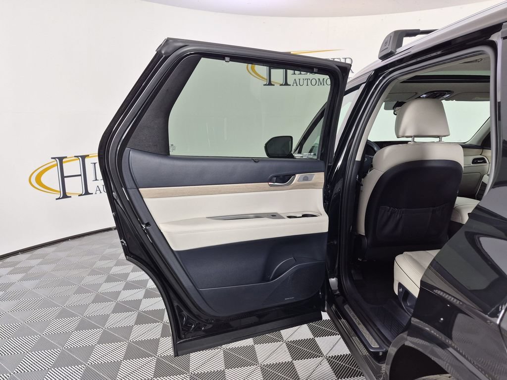 Used 2022 Hyundai Palisade Limited FWD image 31