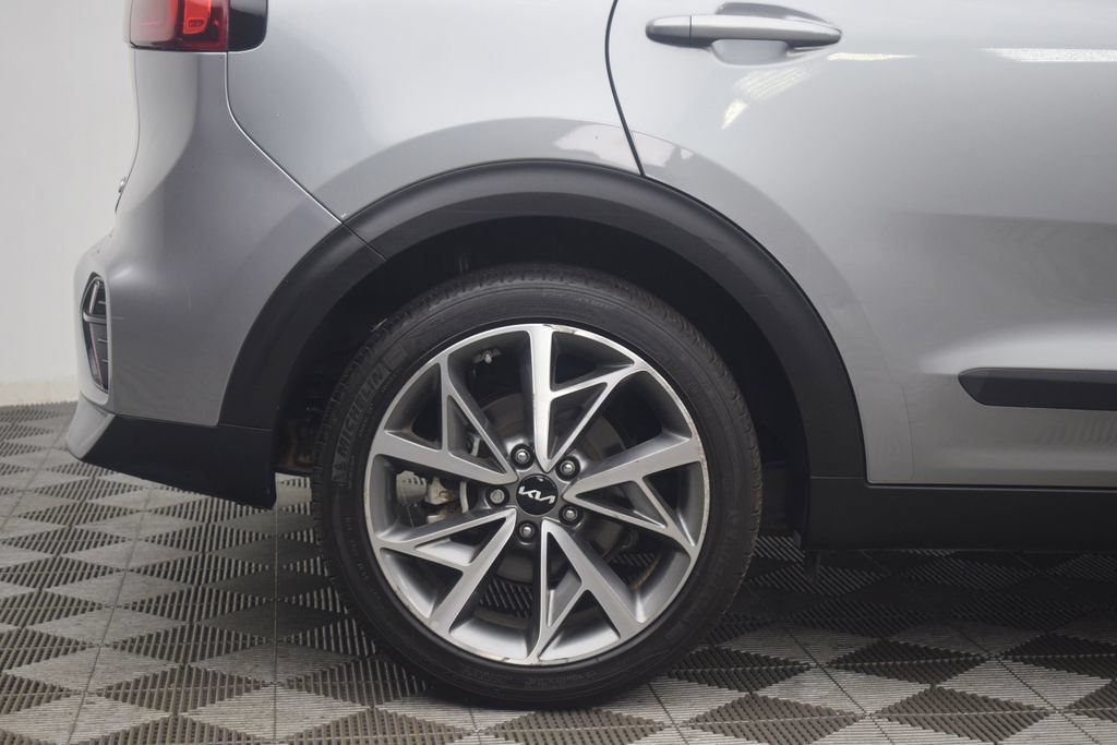 Used 2022 Kia Niro Touring Special Edition FWD image 33
