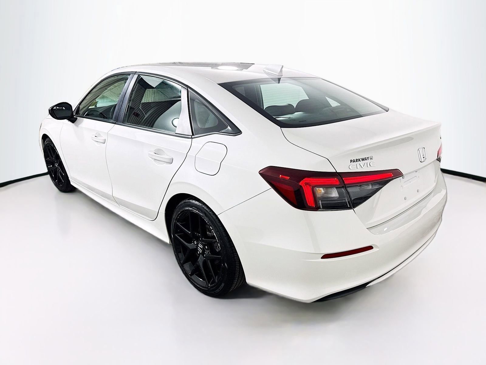 Used 2024 Honda Civic Sport image 6