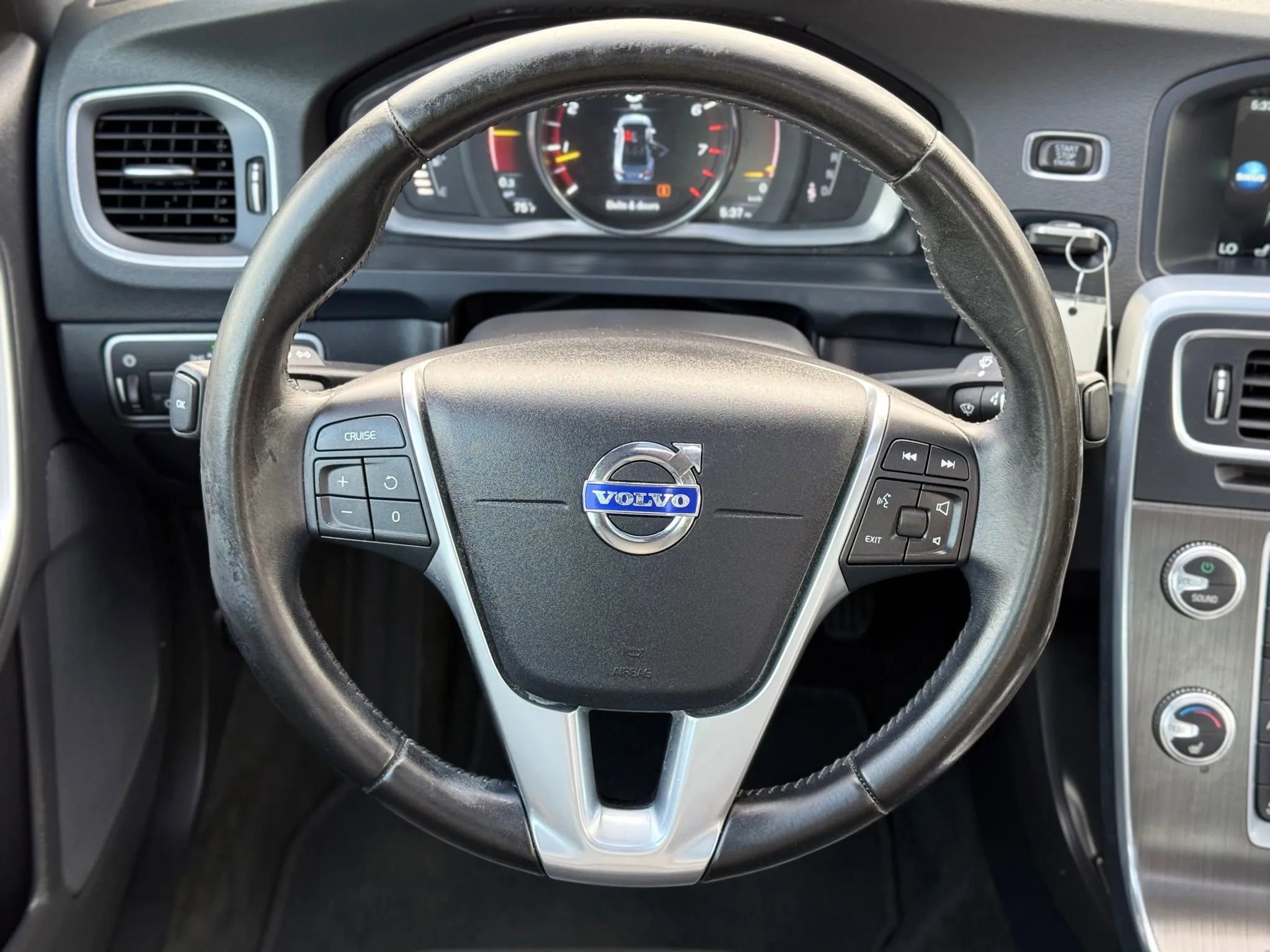 Used 2016 Volvo S60 T5 Premier image 19