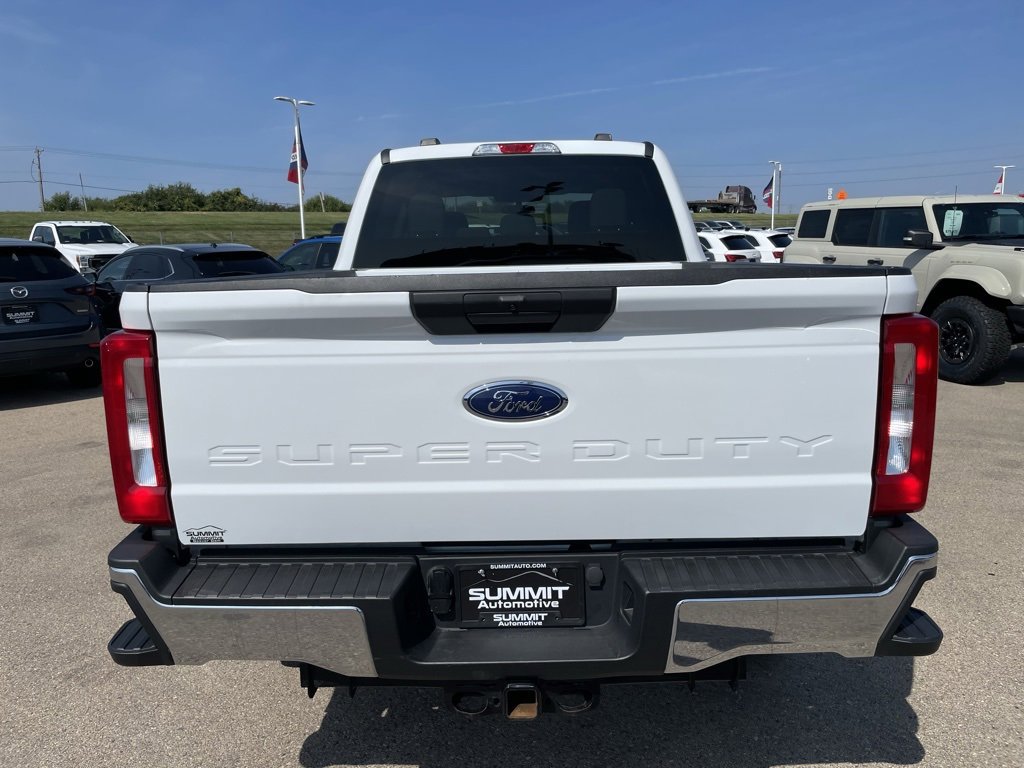 Used 2024 Ford F250 XLT image 32