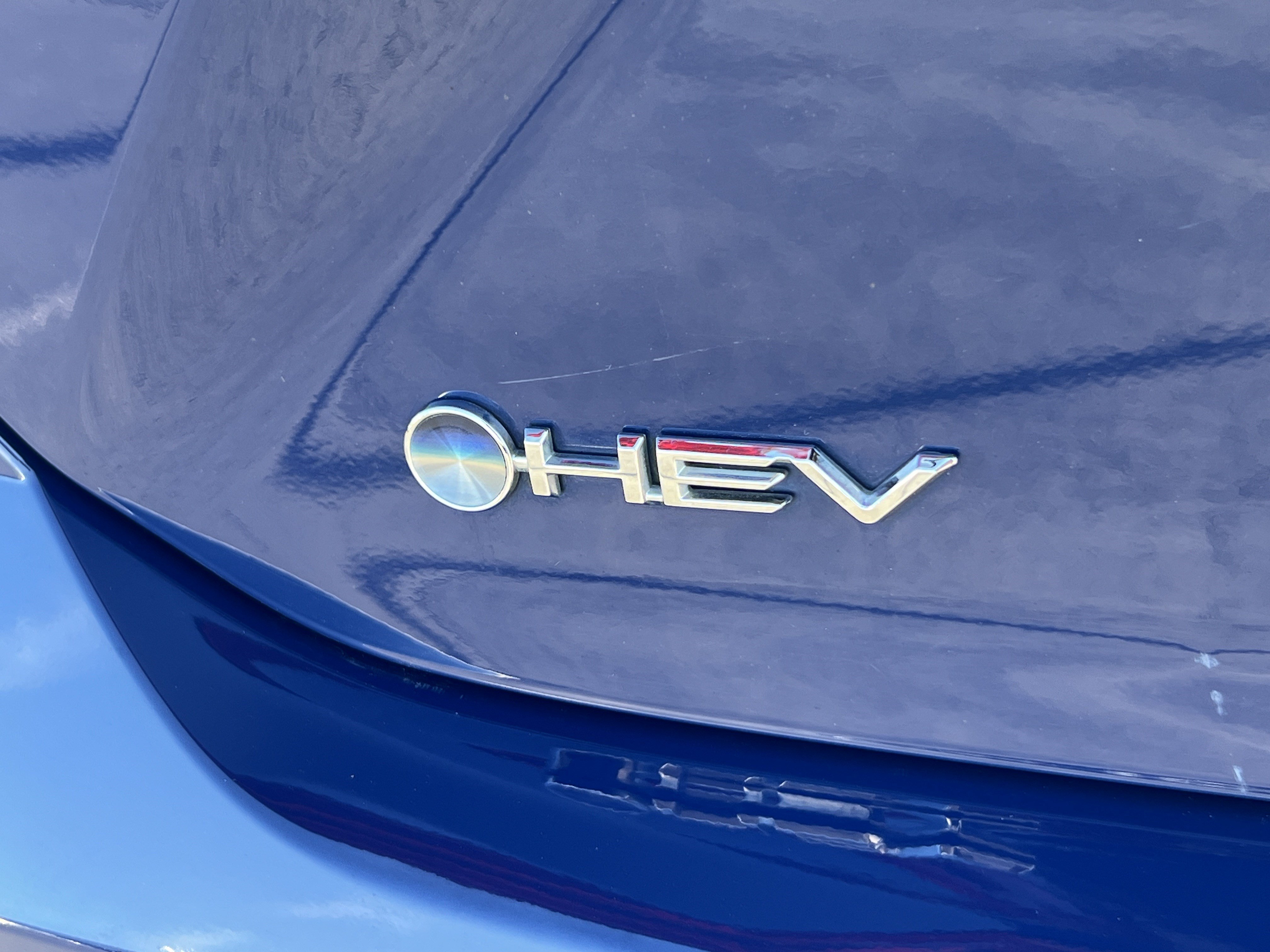 Used 2025 Toyota Camry SE FWD image 9