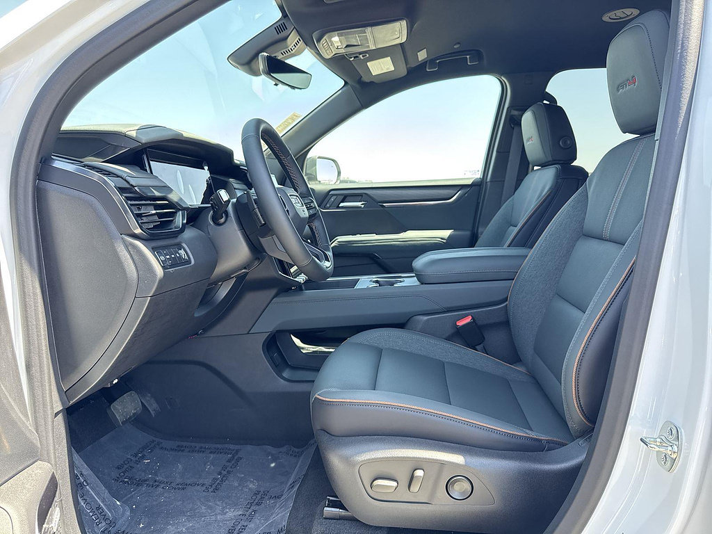 New 2026 GMC Acadia AT4 w/ Luxury Package AWD/4WD image 19