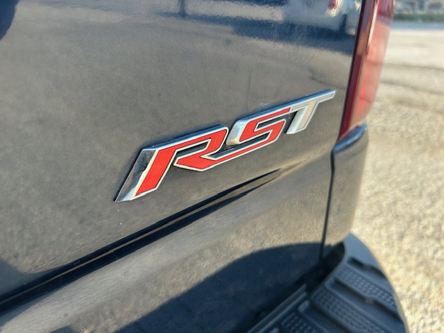 Used 2022 Chevrolet Silverado 1500 RST image 6