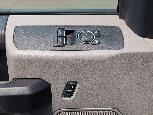 Used 2019 Ford F550 4x4 Regular Cab Super Duty image 23