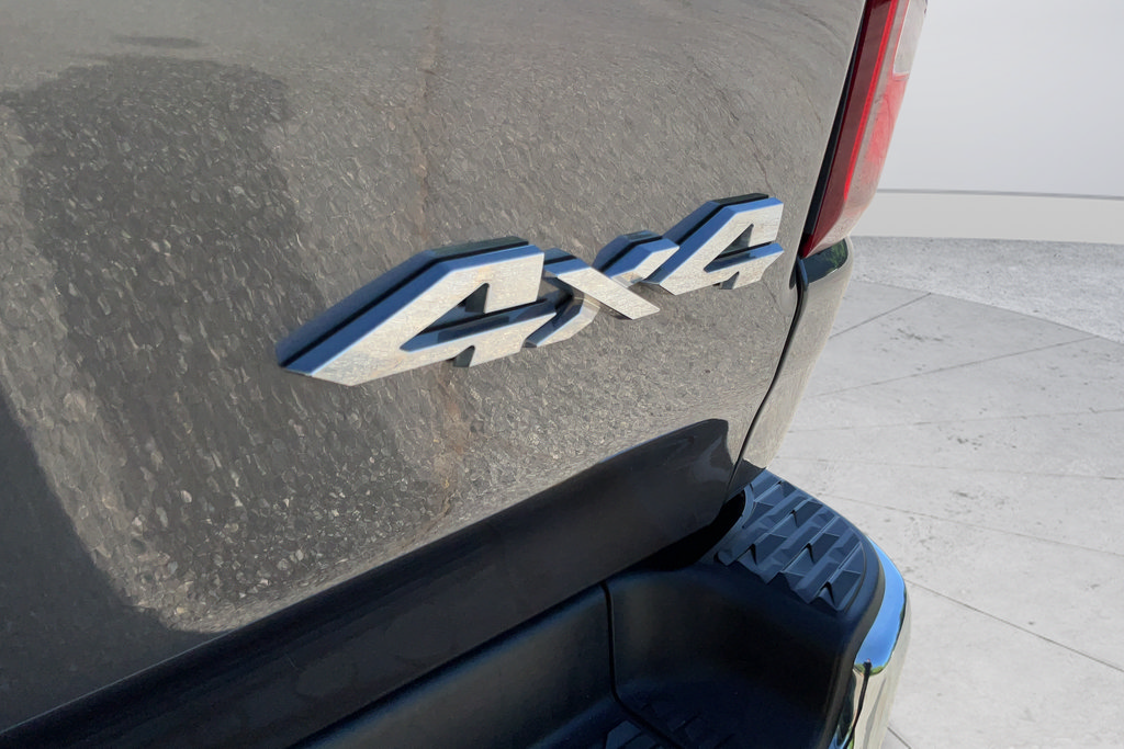 Used 2022 RAM 1500 Laramie AWD/4WD image 30