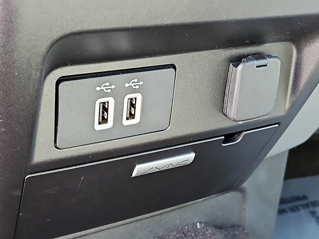 Used 2018 Ford F150 Lariat RWD image 24