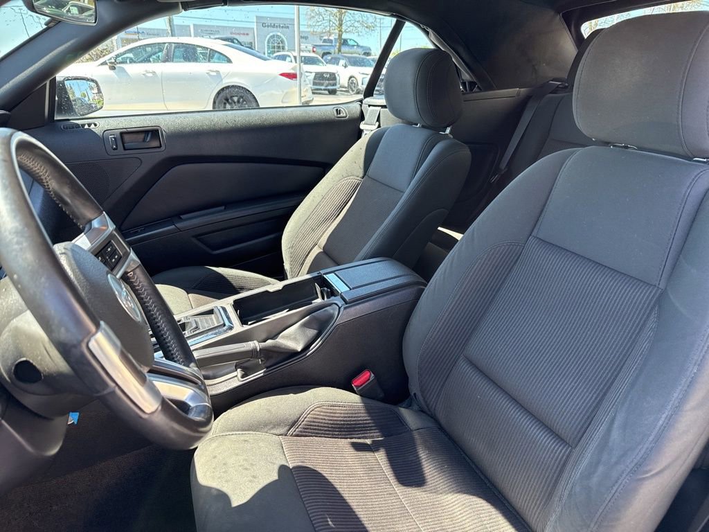Used 2014 Ford Mustang GT RWD image 22