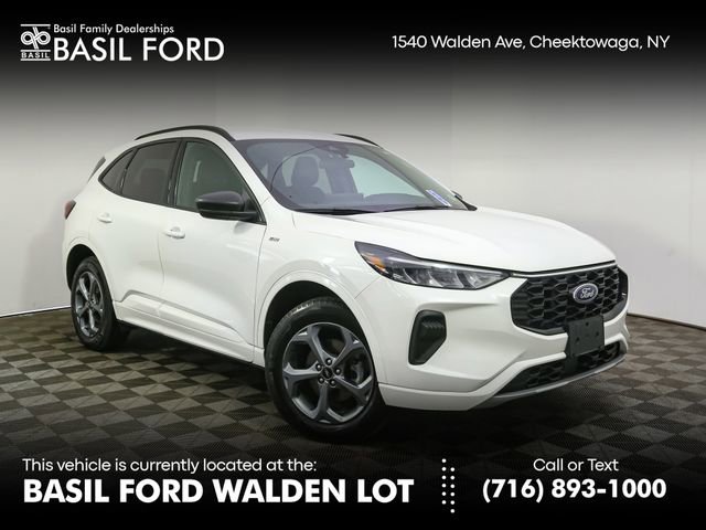 Used 2024 Ford Escape ST-Line w/ Tech Pack #1 AWD/4WD image 1