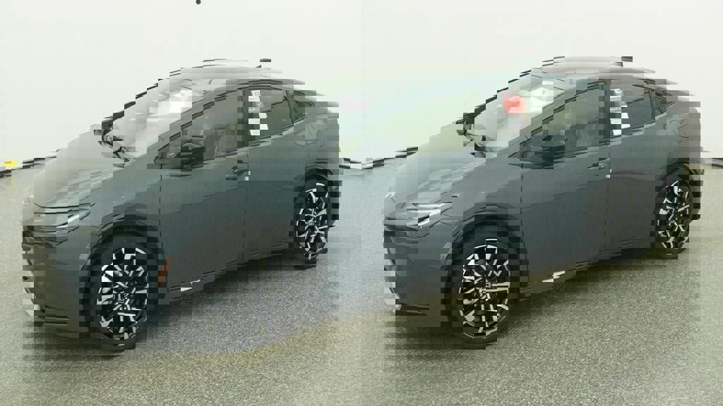 New 2026 Toyota Prius Plug-In Hybrid image 2