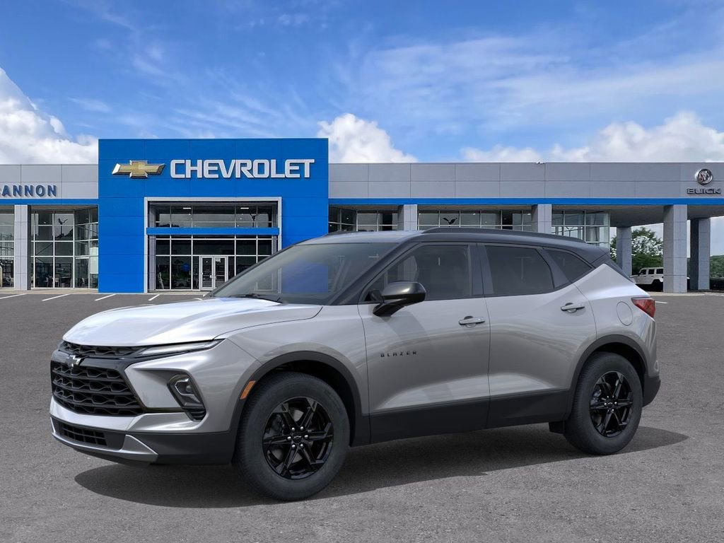 New 2026 Chevrolet Blazer LT w/ Convenience Package FWD image 2