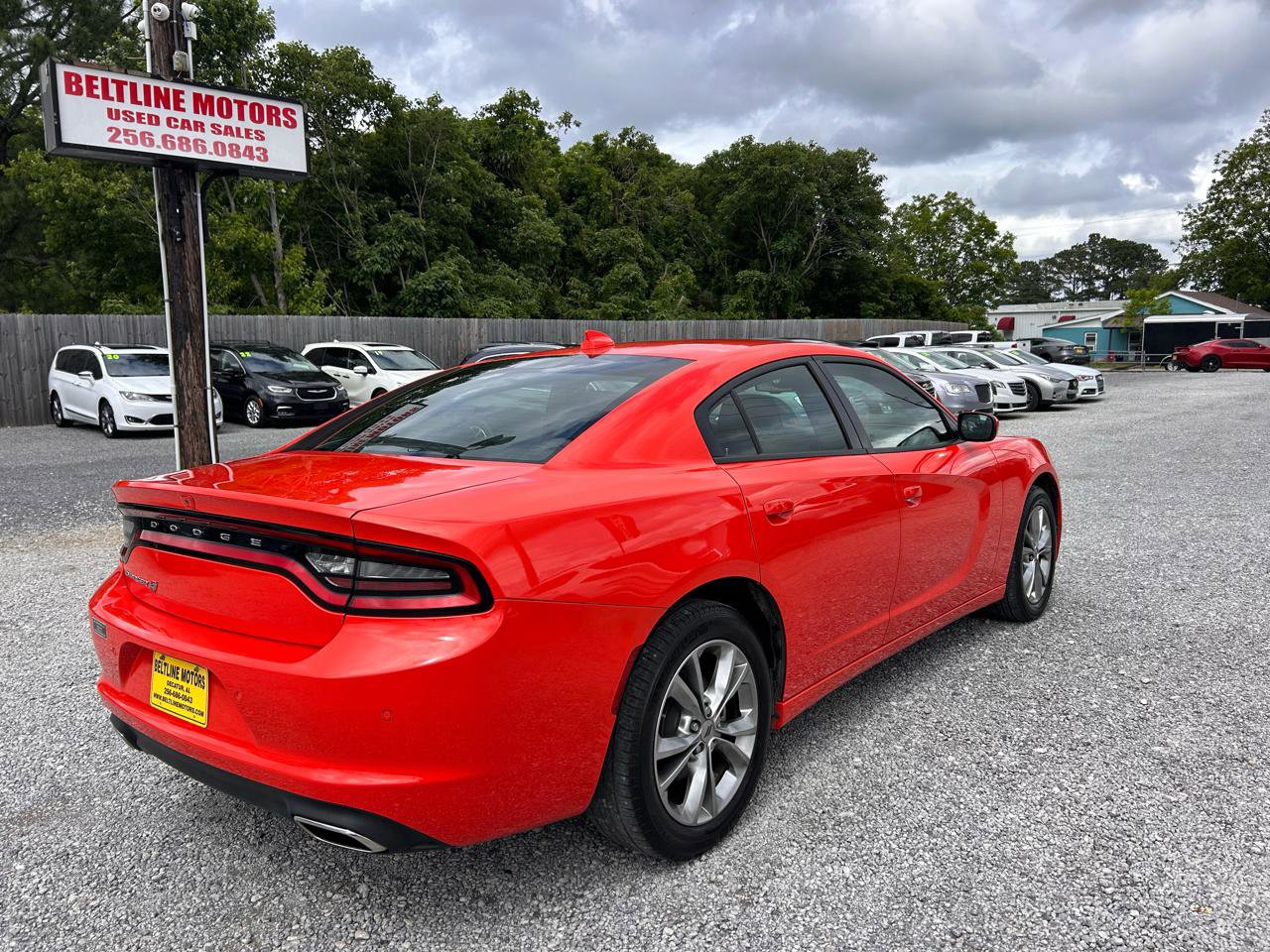 Used 2022 Dodge Charger SXT AWD/4WD image 2