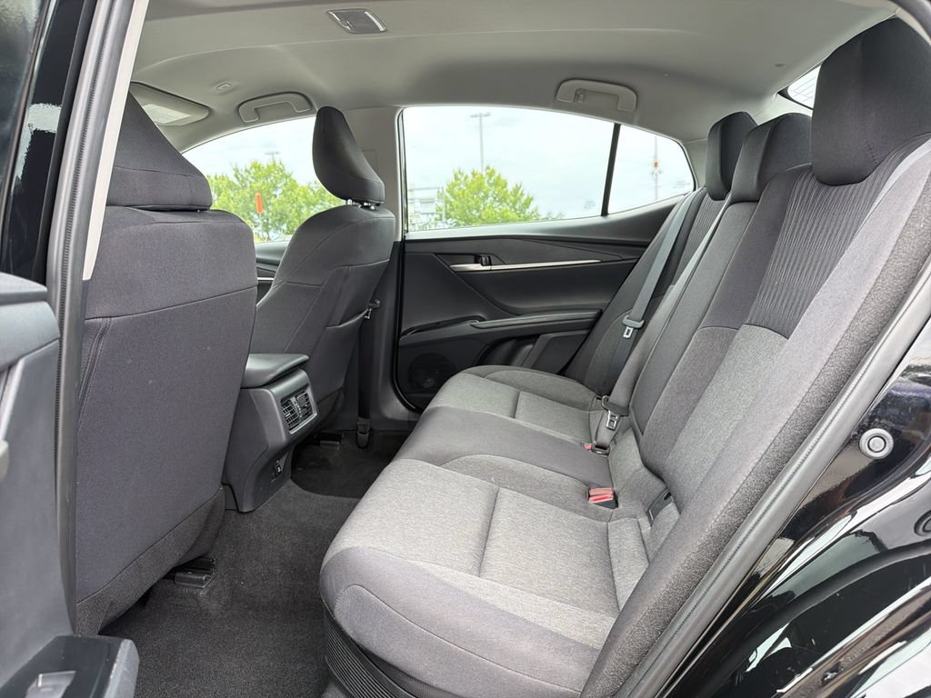 Used 2025 Toyota Camry LE FWD image 13