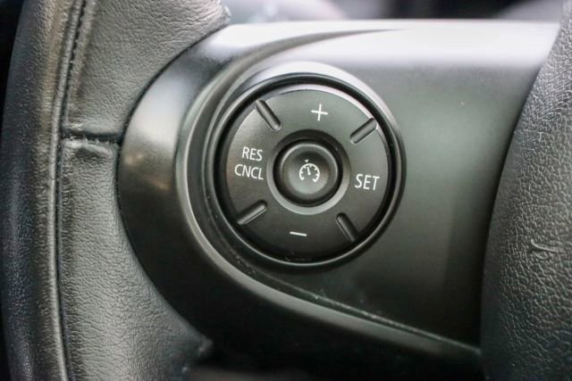 Used 2017 MINI Cooper S image 26