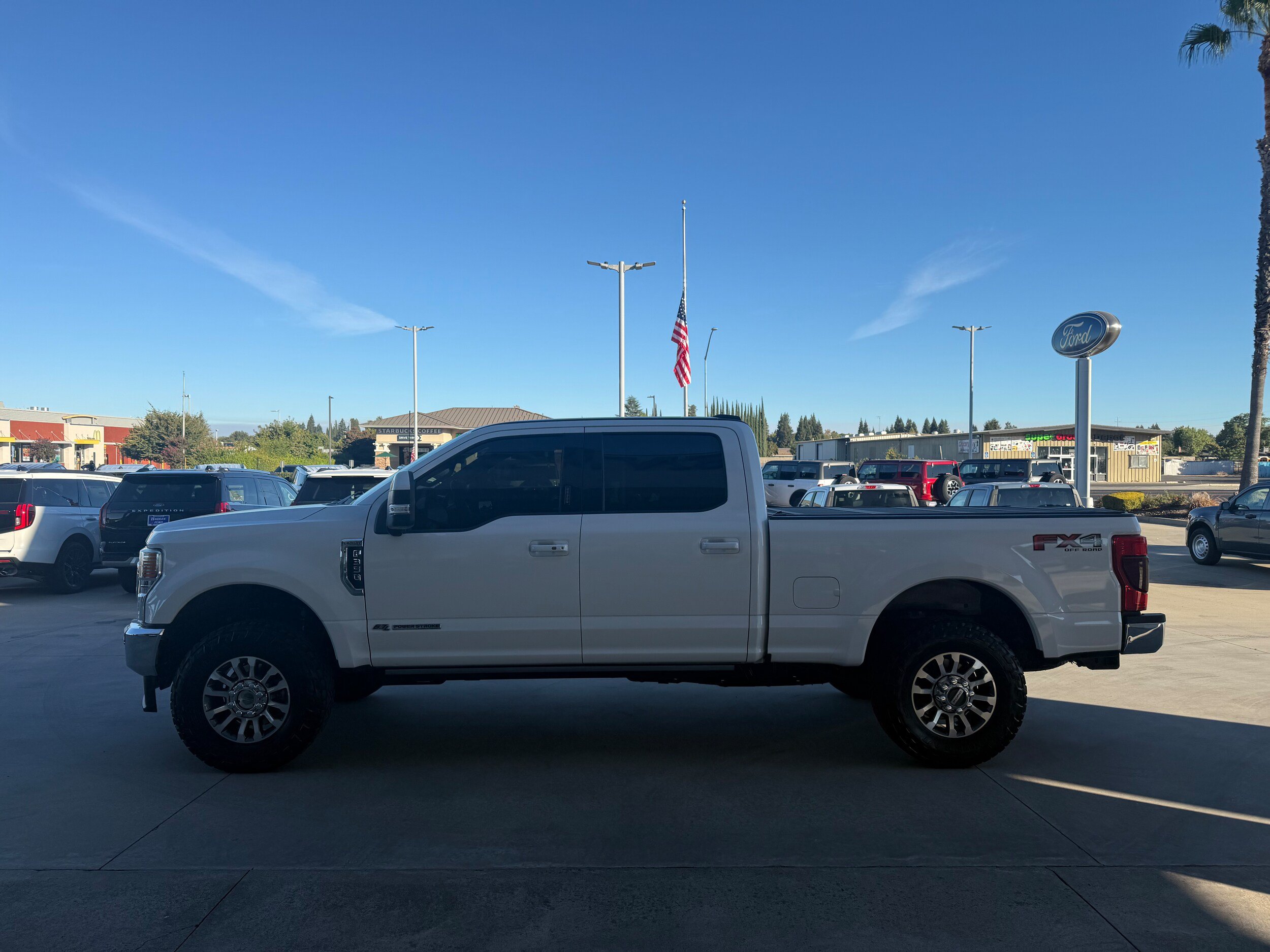 Certified 2020 Ford F350 Lariat w/ Lariat Ultimate Package AWD/4WD image 4