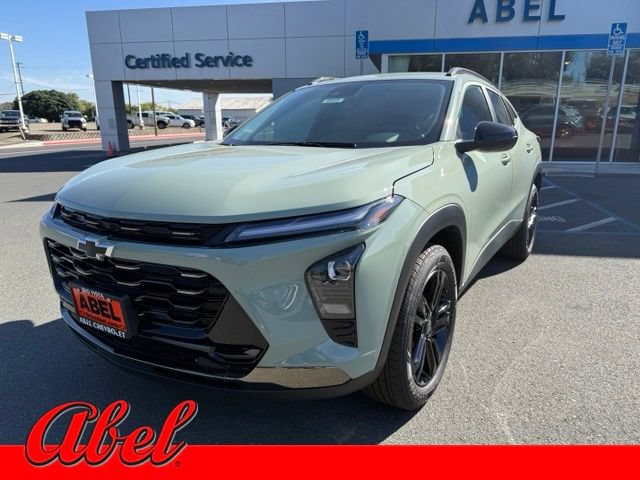 New 2026 Chevrolet Trax ACTIV w/ Driver Confidence Package FWD image 1