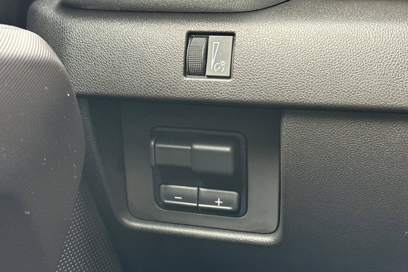 Used 2024 GMC Canyon Elevation w/ Trailering Package image 38