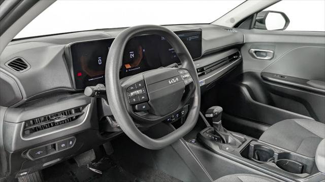 Used 2026 Kia K4 FWD image 24