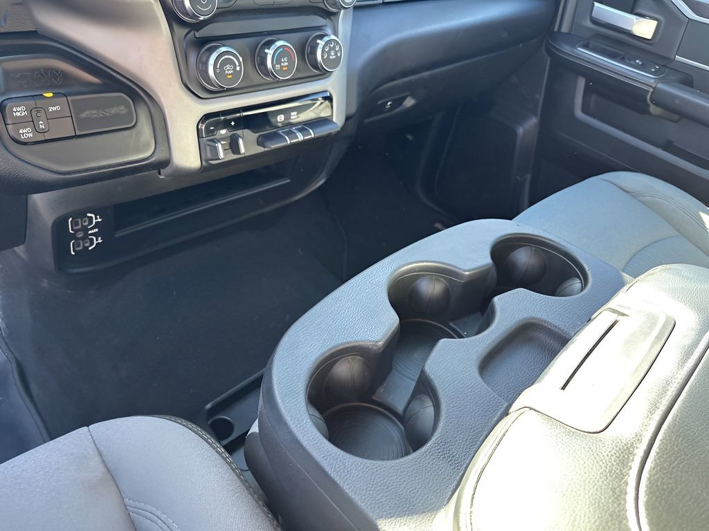 Used 2024 RAM 3500 Big Horn image 34