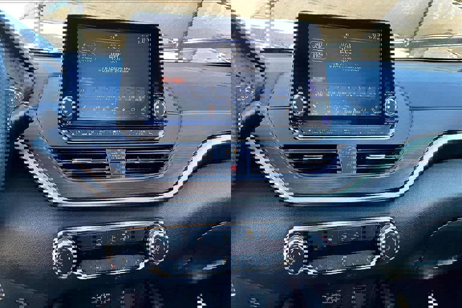 Used 2024 Nissan Altima 2.5 SV image 24