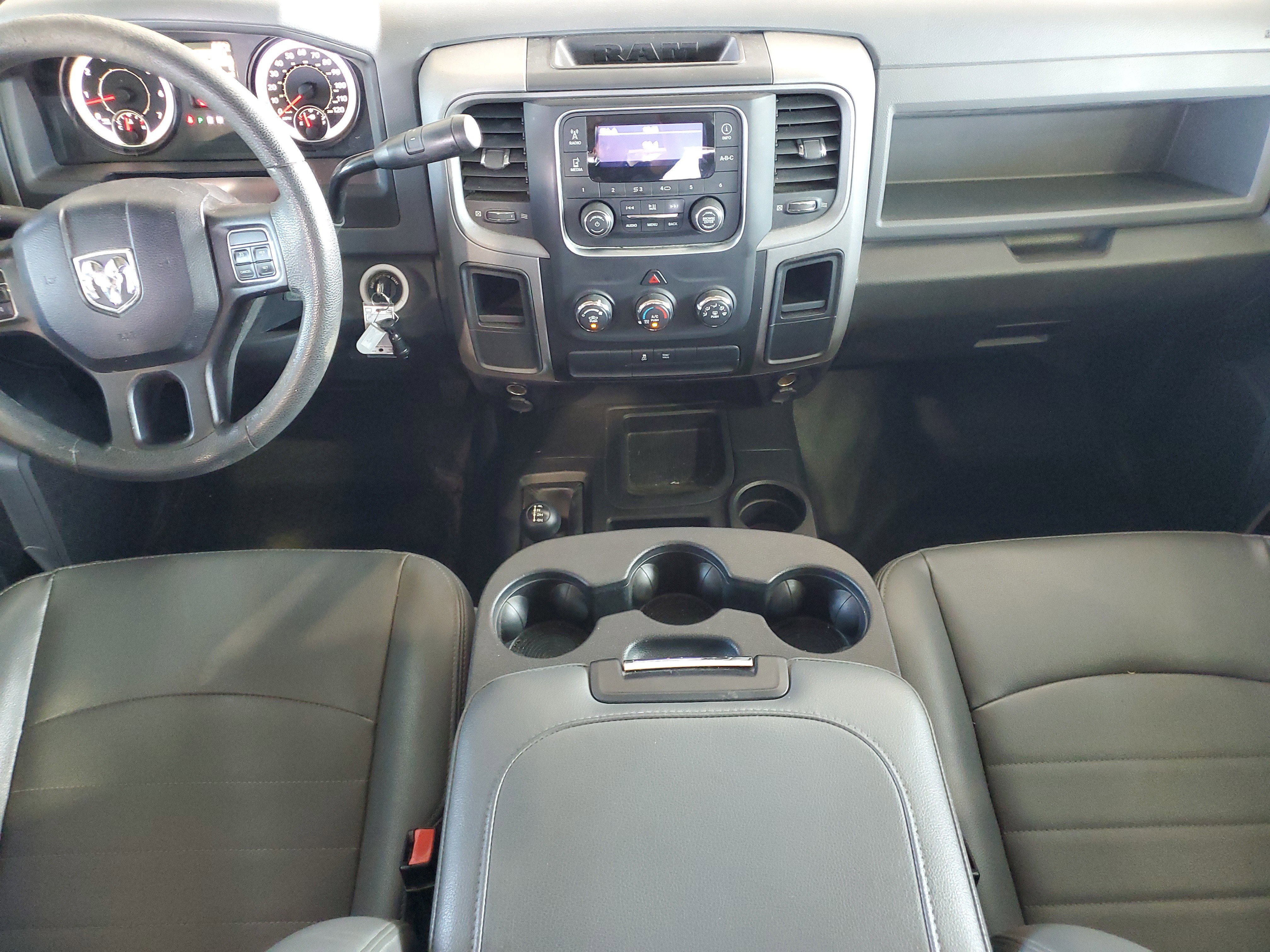 Used 2016 RAM 2500 Tradesman w/ Chrome Appearance Group AWD/4WD image 11